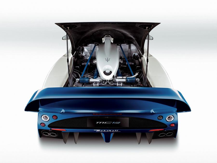  Maserati MC-12 2004 года  (фото 6 из 53)